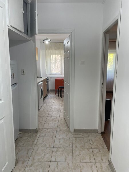 Ghica Tei, chiar la Facultatea de Constructii, in bloc reabilitat